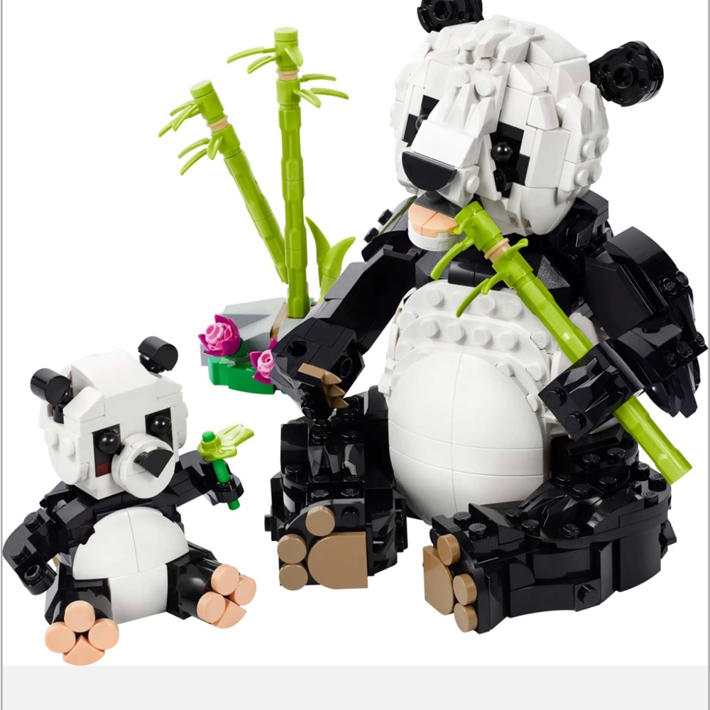 Lego Panda Family Building Set - Black, White, Green